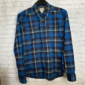 L.L. Bean Men Size M Blue Plaid Long Sleeve Shirt Hiking Fishing 291683